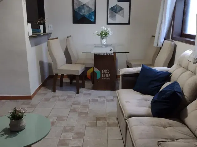 Casa com 68m² 3 quartos e 3 banheiros, à venda, no bairro Castelanea em Petrópolis