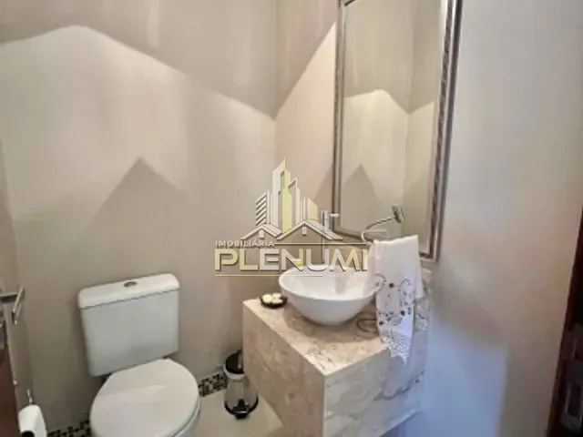 Casa com 305m² 4 quartos e 3 banheiros, à venda, no bairro 1 em Rio Claro