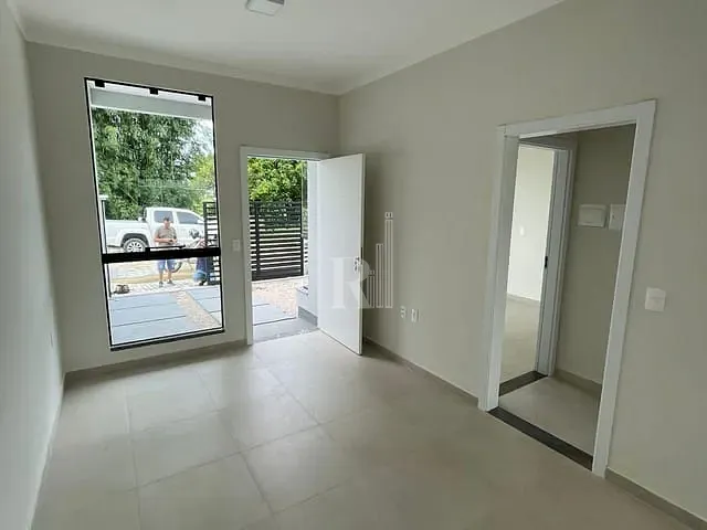 Casa 2 quartos e 1 banheiro, para alugar, no bairro Joáia em Tijucas