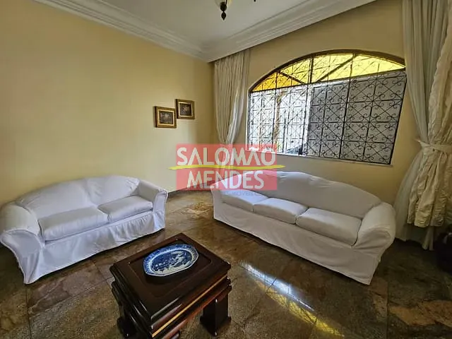Casa com 250m² 3 quartos e 2 banheiros, à venda, no bairro São Brás em Belém