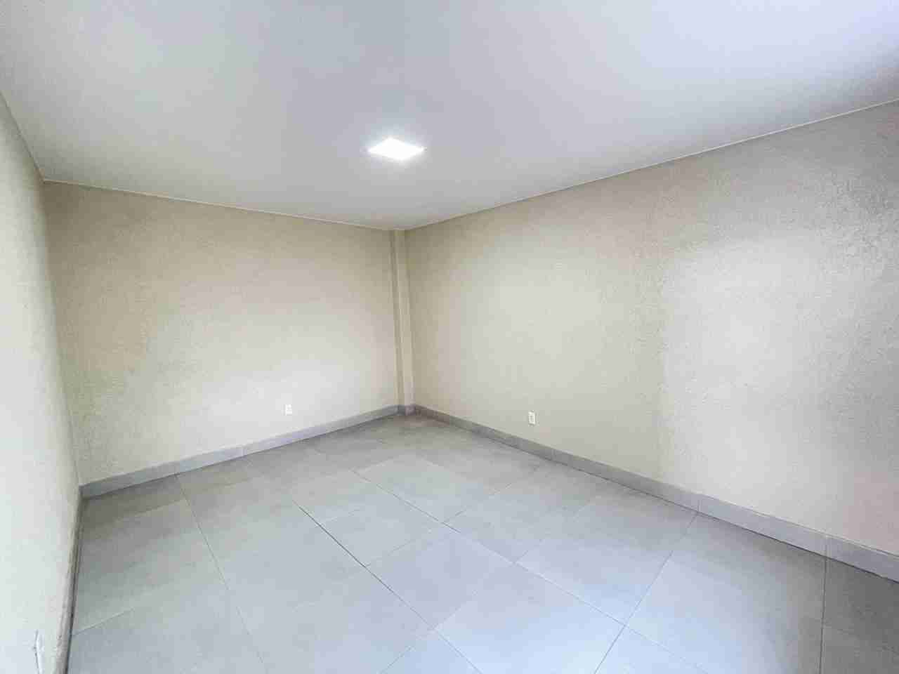 Casa à venda com 3 quartos, 195m² - Foto 5