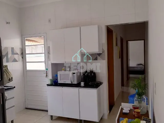 Casa com 125m² 2 quartos e 1 banheiro, à venda, no bairro Chácara Belo Horizonte em Taubaté