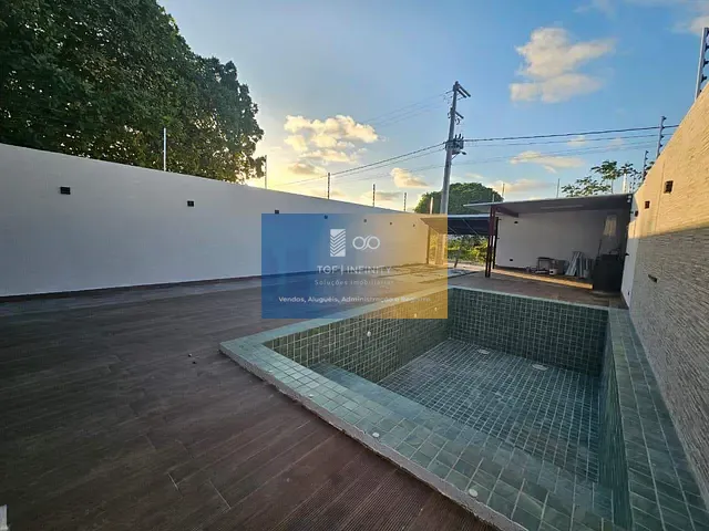 Casa 4 quartos e 4 banheiros, à venda, no bairro Tamandaré em Tamandaré