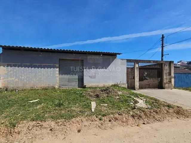 Casa com 80m² 3 quartos e 2 banheiros, à venda, no bairro São Dimas em Colombo