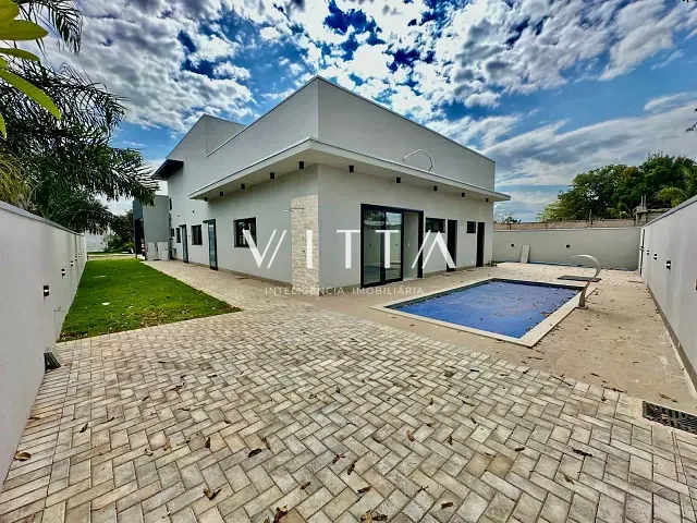 Casa com 605m² 4 quartos e 5 banheiros, à venda, no bairro Loteamento Caribe em Palmas