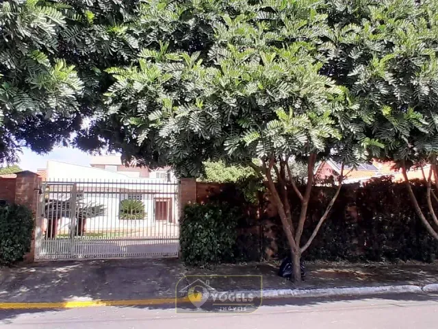 Casa 3 quartos e 5 banheiros, à venda, no bairro Villa de Holanda em Holambra