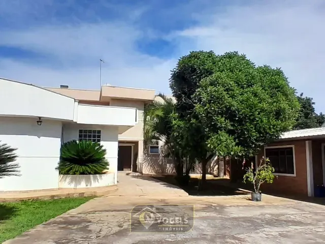 Casa 3 quartos e 5 banheiros, à venda, no bairro Villa de Holanda em Holambra