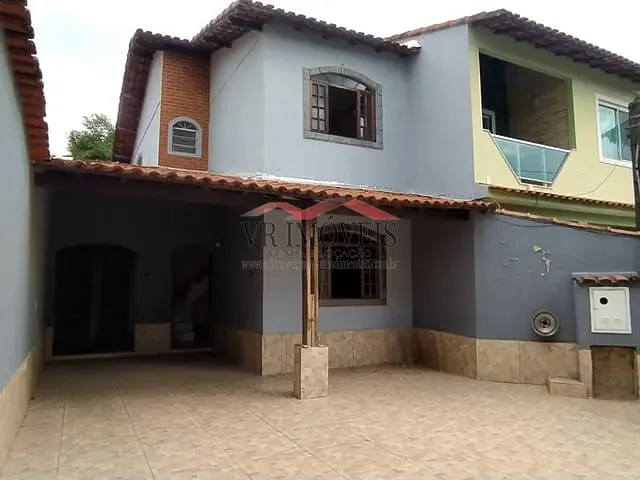 Casa com 180m² 2 quartos e 3 banheiros, à venda, no bairro Santo Agostinho em Volta Redonda