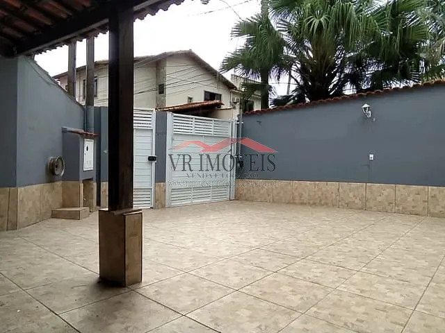Casa com 180m² 2 quartos e 3 banheiros, à venda, no bairro Santo Agostinho em Volta Redonda