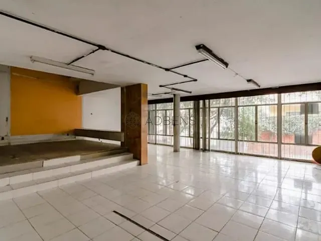 Casa 4 quartos e 2 banheiros, à venda, no bairro Bela Vista em São Paulo