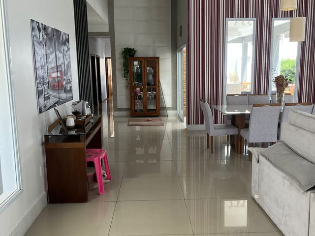 Casa com 420m² 3 quartos e 3 banheiros, à venda, no bairro Jardim Reserva Bom Viver de Indaiatuba em Indaiatuba