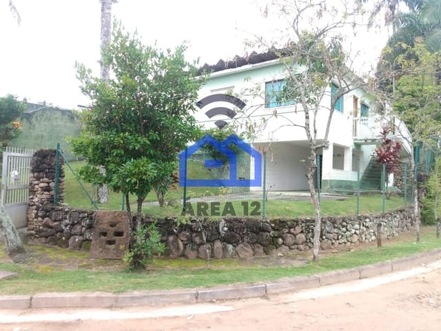 Foto do Casa - Ótima casa à venda no bairro Massaguaçu em Caraguatatuba. Bairro tranquilo, em meio a natureza à 5 minutos da praia. | Área 12 imóveis