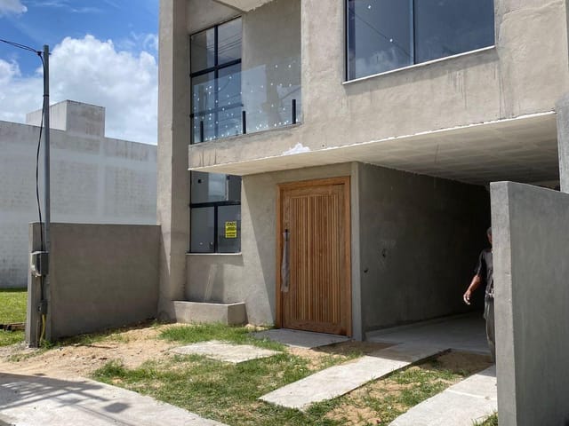 Casa com 140m² 3 quartos e 2 banheiros, à venda, no bairro Parque Novo Jockey em Campos dos Goytacazes