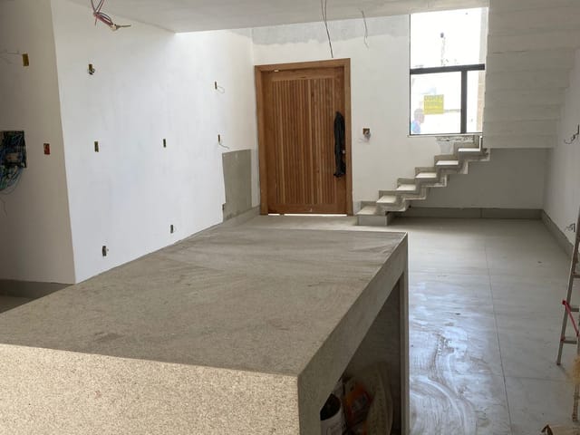 Casa com 140m² 3 quartos e 2 banheiros, à venda, no bairro Parque Novo Jockey em Campos dos Goytacazes
