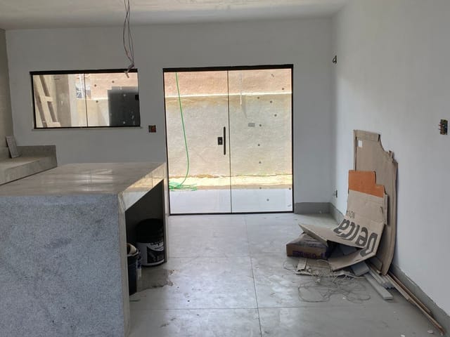 Casa com 140m² 3 quartos e 2 banheiros, à venda, no bairro Parque Novo Jockey em Campos dos Goytacazes