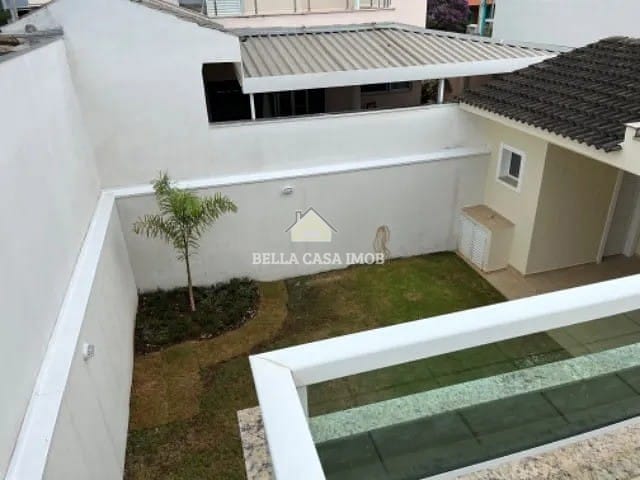 Casa à venda com 3 quartos, 210m² - Foto 21