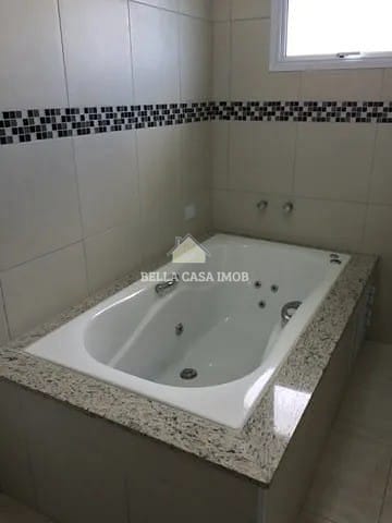 Casa à venda com 3 quartos, 210m² - Foto 18