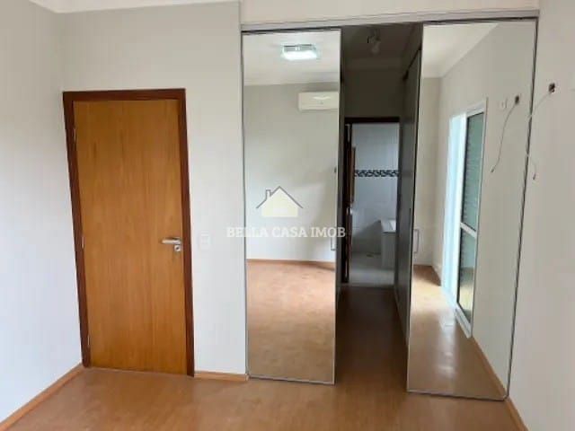 Casa à venda com 3 quartos, 210m² - Foto 5