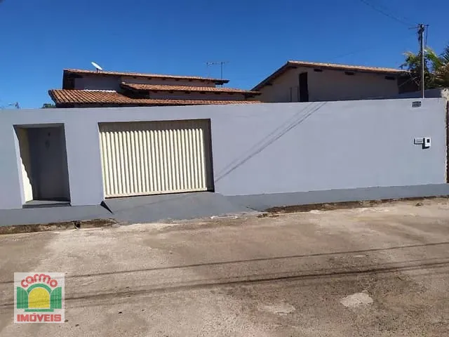 Casa com 334m² 3 quartos e 3 banheiros, à venda, no bairro Boa Vista em Anápolis
