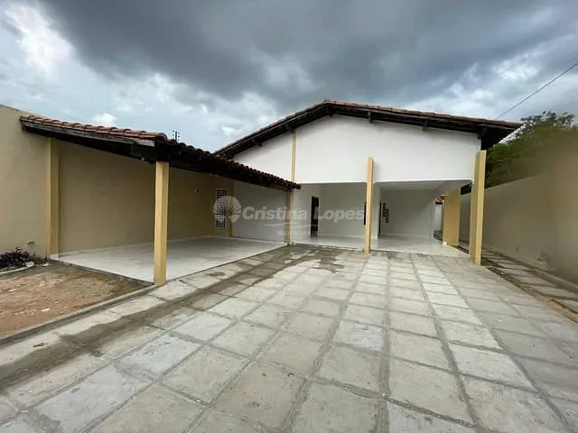 Casa com 390m² 3 quartos e 2 banheiros, à venda, no bairro Recanto das Palmeiras em Teresina