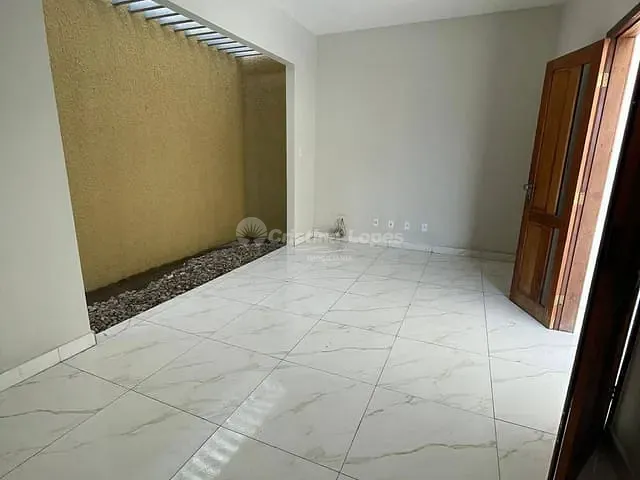 Casa com 390m² 3 quartos e 2 banheiros, à venda, no bairro Recanto das Palmeiras em Teresina