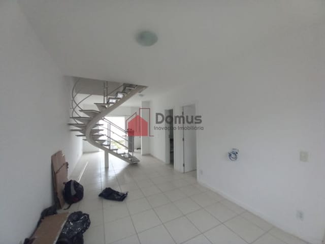 Casa à venda, no bairro Jardim Cristina em Pindamonhangaba