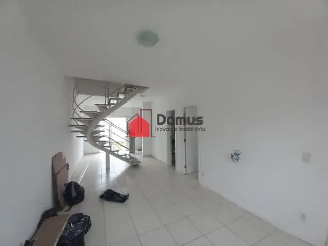 Casa à venda, no bairro Jardim Cristina em Pindamonhangaba