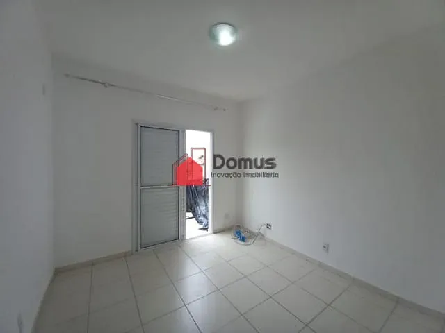 Casa à venda, no bairro Jardim Cristina em Pindamonhangaba