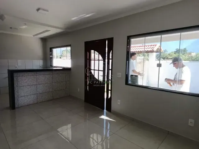 Casa com 220m² 2 quartos e 1 banheiro, à venda, no bairro Cotia em Guapimirim
