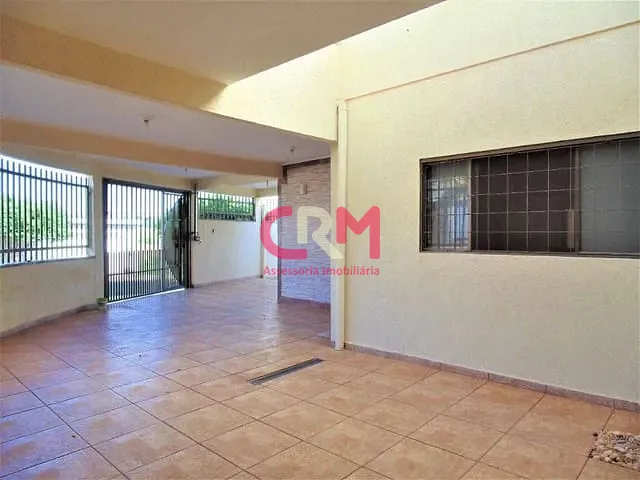 Casa com 285m² 3 quartos e 2 banheiros, à venda, no bairro Jardim São Luiz em Taquaritinga