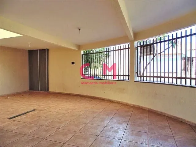 Casa com 285m² 3 quartos e 2 banheiros, à venda, no bairro Jardim São Luiz em Taquaritinga