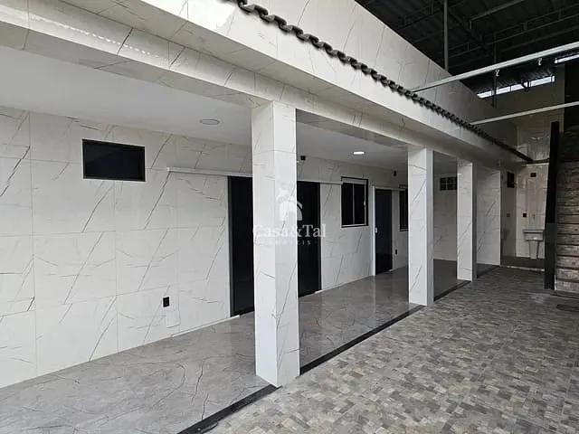 Casa 2 quartos e 3 banheiros, para alugar, no bairro Vilar dos Teles em São João de Meriti