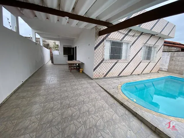 Casa 4 quartos e 4 banheiros, à venda, no bairro Gaivota (Praia) em Itanhaém