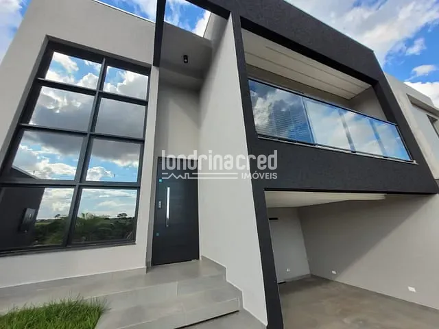 Casa com 250m² 3 quartos e 5 banheiros, à venda ou para alugar, no bairro CONDOMÍNIO ARAGUARI em Londrina