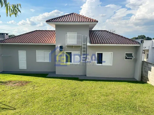 Casa com 100m² 3 quartos e 1 banheiro, à venda, no bairro Parque de Exposições em Concórdia