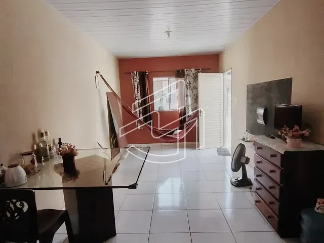 Casa 2 quartos e 1 banheiro, à venda, no bairro Águas Brancas em Ananindeua
