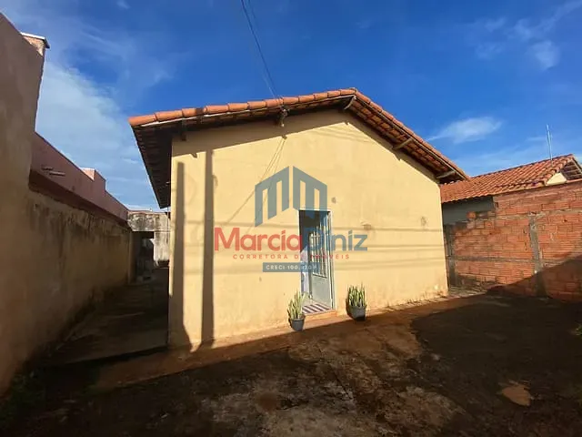 Casa com 250m² 2 quartos e 1 banheiro, à venda, no bairro Parque Universitário  em Ituverava