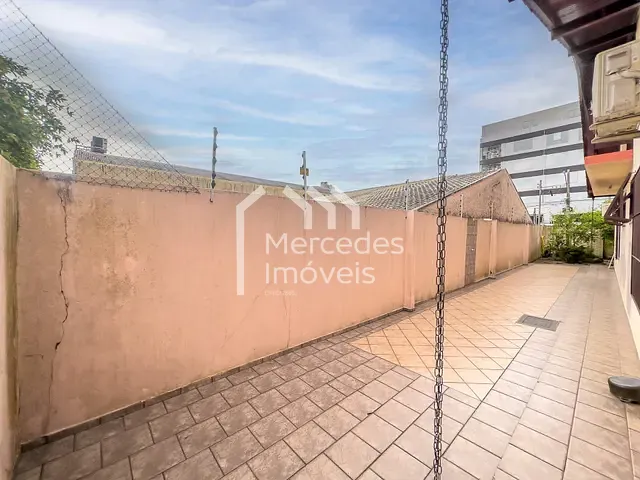 Casa com 330m² 3 quartos e 5 banheiros, à venda, no bairro Dom Bosco em Itajaí
