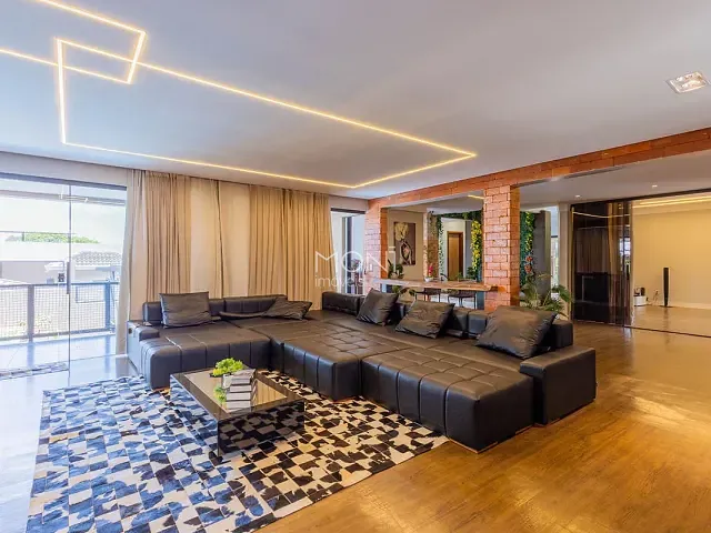 Casa 6 quartos e 8 banheiros, à venda, no bairro Setor Habitacional Arniqueira (Águas Claras) em Brasília