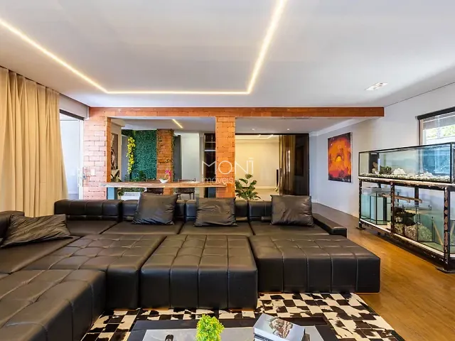 Casa 6 quartos e 8 banheiros, à venda, no bairro Setor Habitacional Arniqueira (Águas Claras) em Brasília
