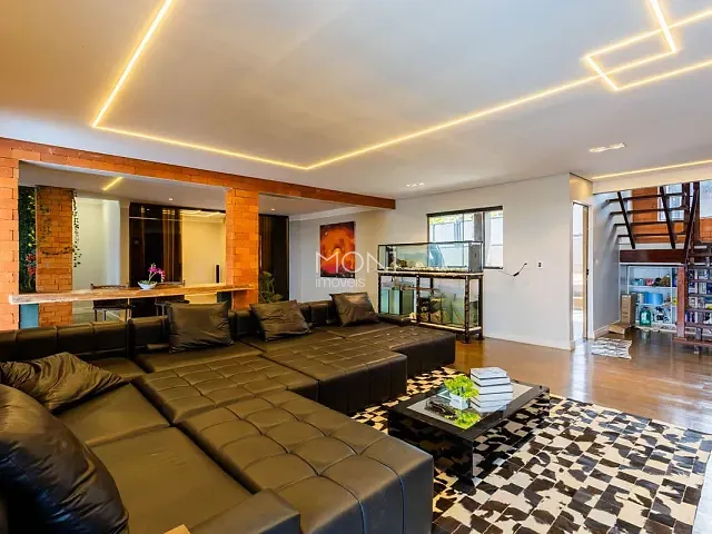 Casa 6 quartos e 8 banheiros, à venda, no bairro Setor Habitacional Arniqueira (Águas Claras) em Brasília