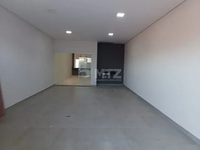 Casa com 190m² 3 quartos e 2 banheiros, à venda, no bairro Residencial Lívia em Botucatu