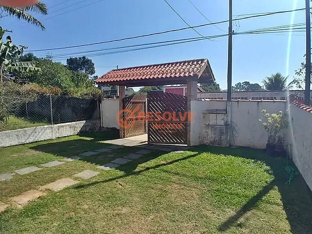 Casa com 812m² 3 quartos e 3 banheiros, à venda, no bairro LAMBARI em Guararema