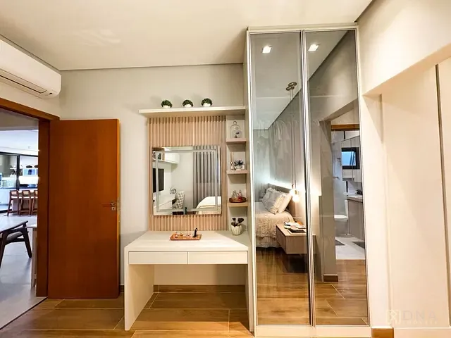 Casa com 451m² 4 quartos e 5 banheiros, à venda, no bairro Condomínio Residencial Colinas do Paratehy em São José dos Campos