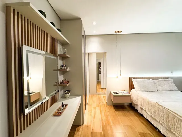 Casa com 451m² 4 quartos e 5 banheiros, à venda, no bairro Condomínio Residencial Colinas do Paratehy em São José dos Campos