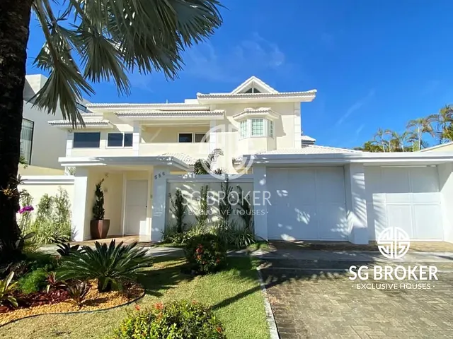 Casa com 810m² 5 quartos e 7 banheiros, à venda, no bairro Barra da Tijuca em Rio de Janeiro