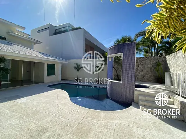Casa com 810m² 5 quartos e 7 banheiros, à venda, no bairro Barra da Tijuca em Rio de Janeiro