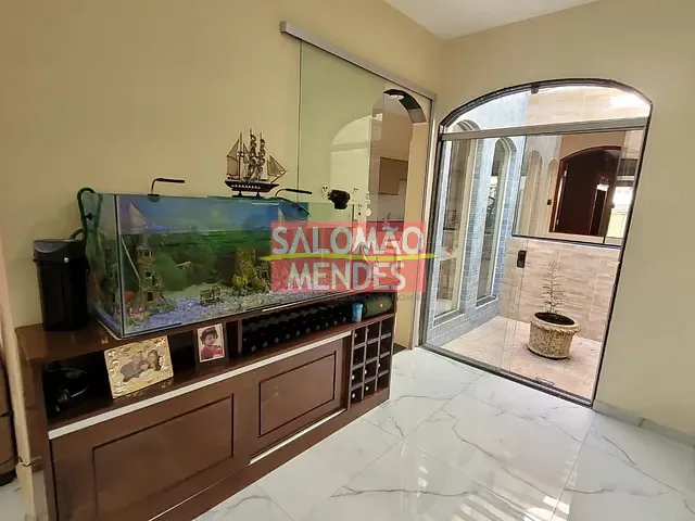 Casa com 440m² 4 quartos e 4 banheiros, à venda, no bairro Campina em Belém