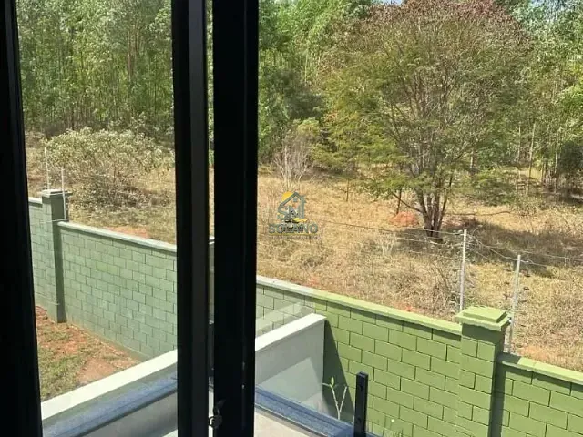 Casa com 299m² 4 quartos e 5 banheiros, à venda, no bairro Residencial Goiânia Golfe Clube em Goiânia