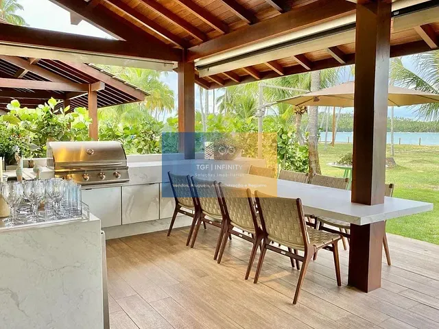 Casa 4 quartos e 6 banheiros, à venda, no bairro PRAIA DOS CARNEIROS em Tamandaré